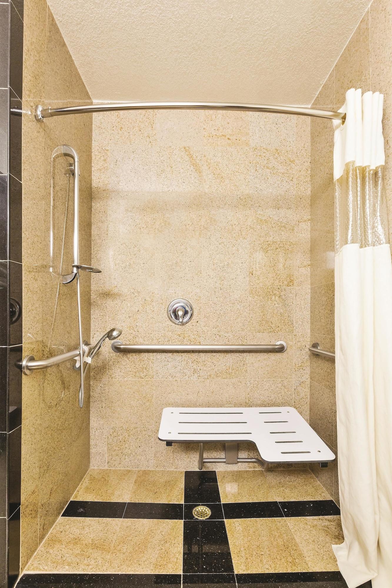 Baymont By Wyndham Tehachapi Otel Dış mekan fotoğraf
