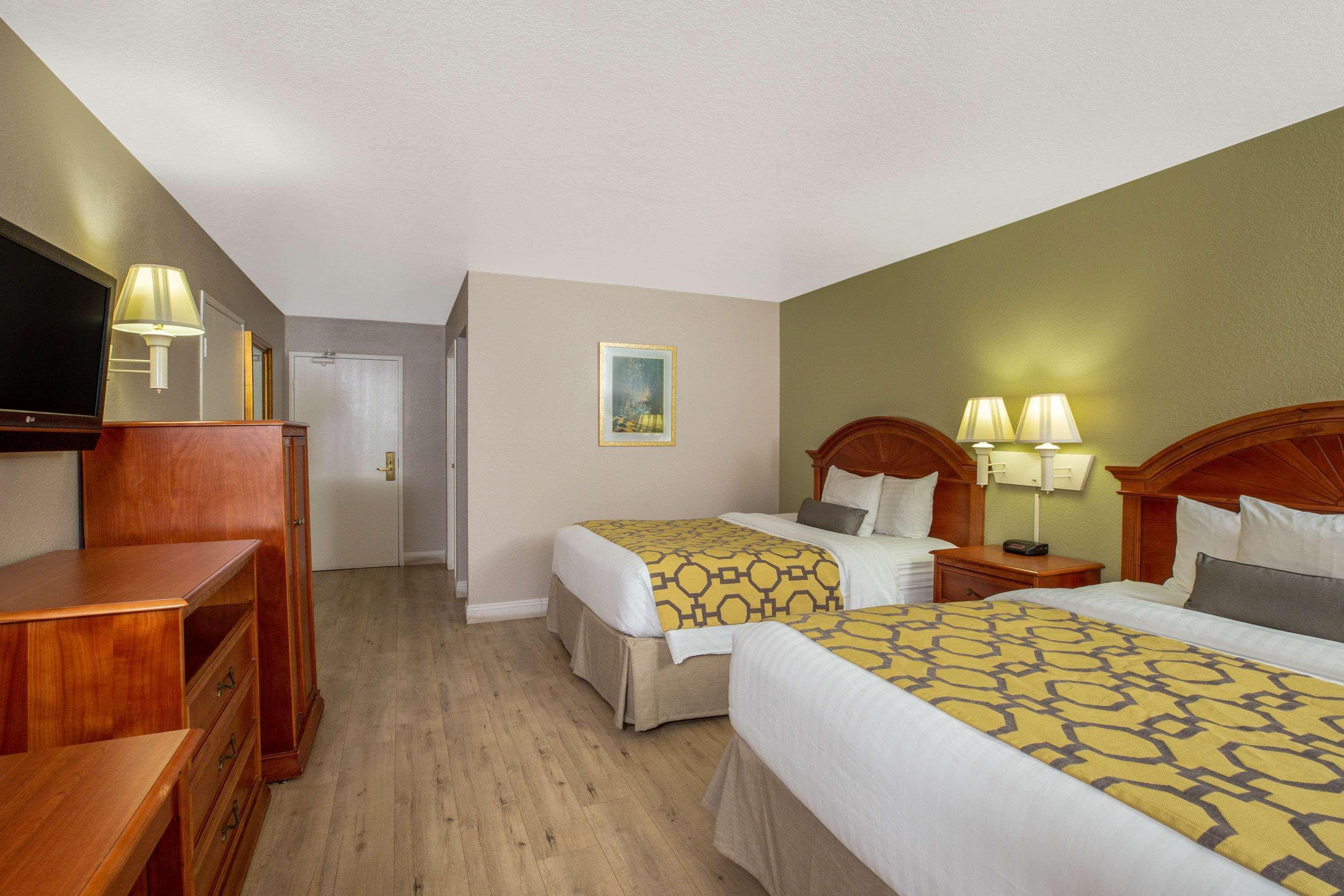 Baymont By Wyndham Tehachapi Otel Dış mekan fotoğraf