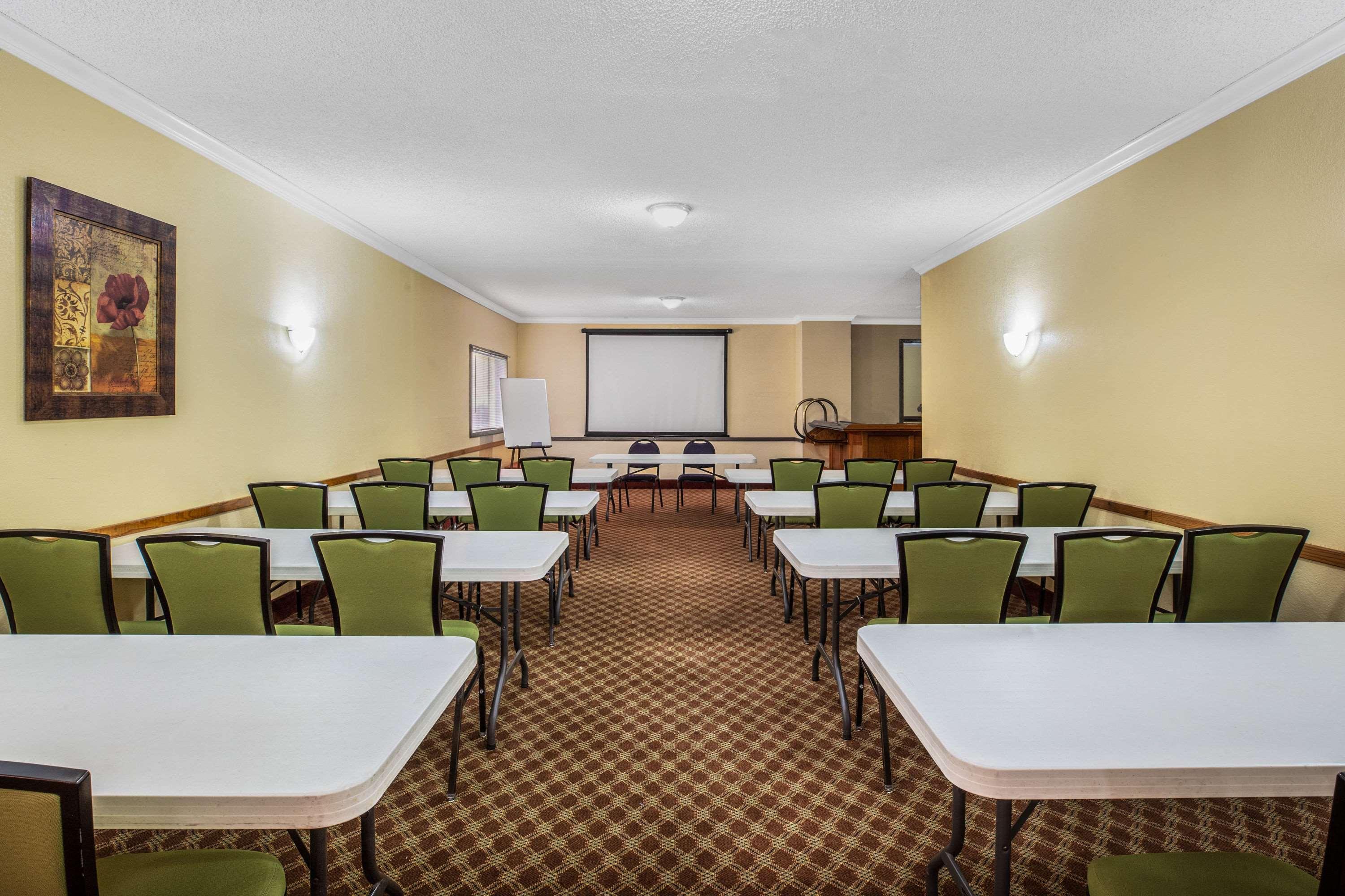 Baymont By Wyndham Tehachapi Otel Dış mekan fotoğraf