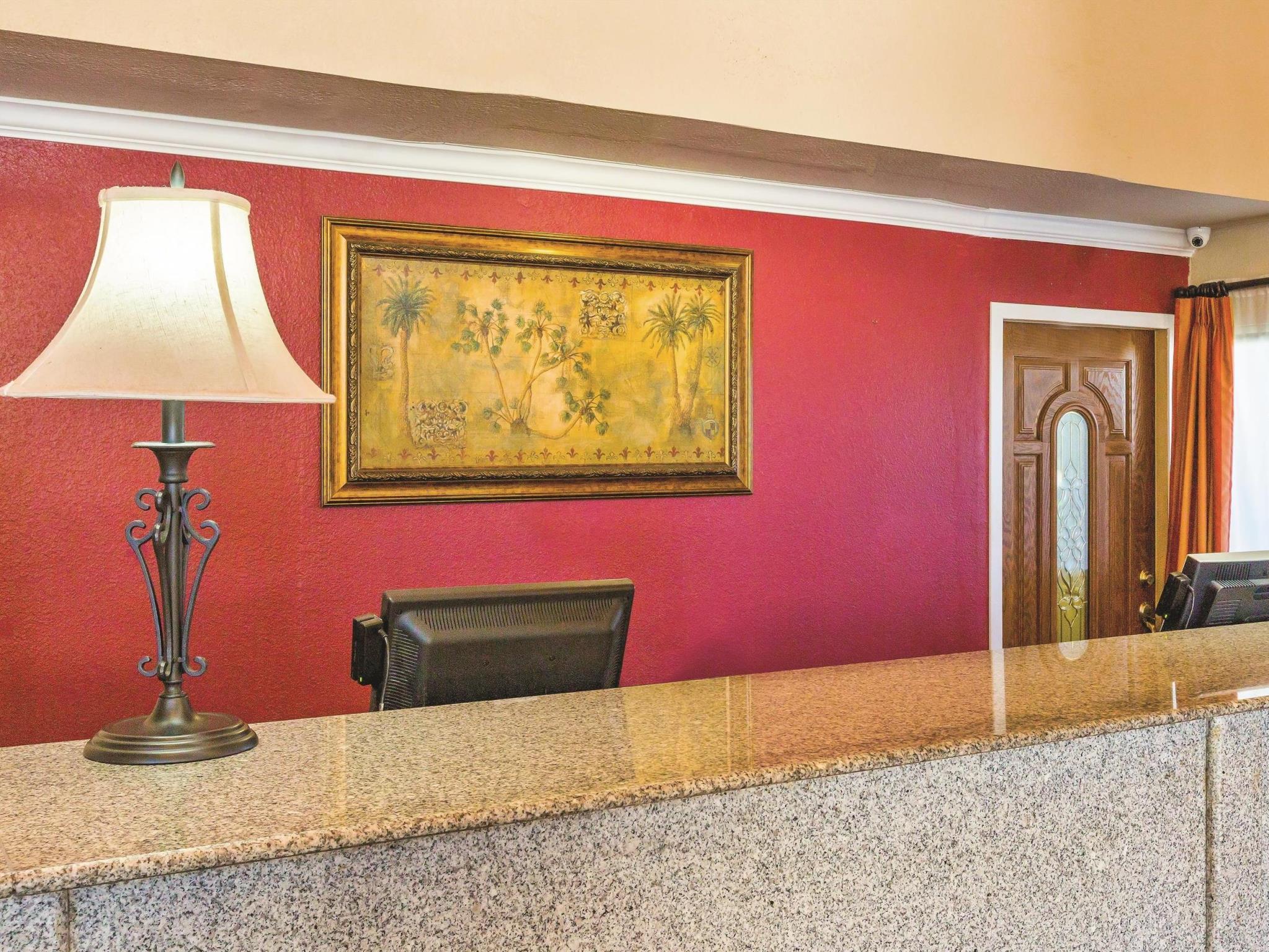 Baymont By Wyndham Tehachapi Otel Dış mekan fotoğraf