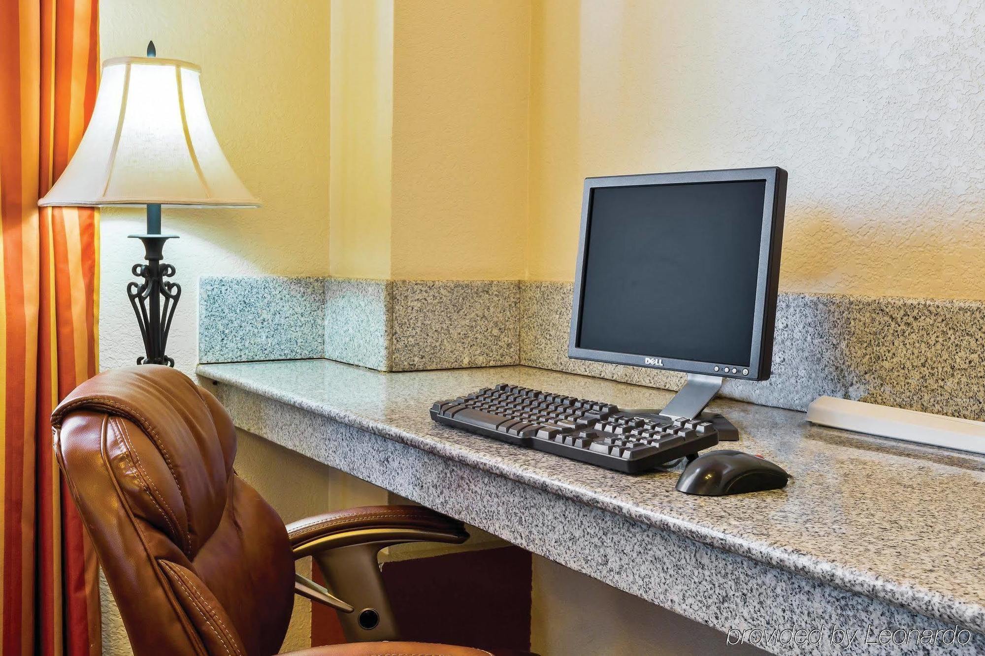 Baymont By Wyndham Tehachapi Otel Dış mekan fotoğraf